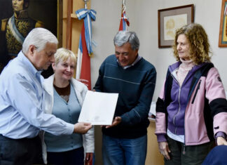 Aporte municipal para reparar el salón parroquial de San Isidro