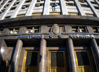 Economía amplió la emisión de letras en dólares por hasta US$2.000 millones