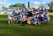 Un golazo de Favre para sellar la permanencia y seguir soñando