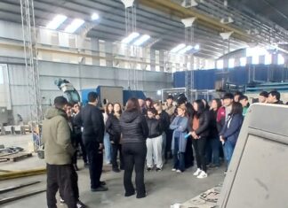 Alumnos de Gualeguaychú conocieron el Parque Industrial de Concepción del Uruguay