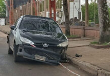 Un adolescente de 15 años chocó un auto tras sustraerlo de su padre