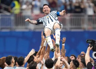 Messi llegó a la Argentina para afrontar sus últimos partidos con la Selección