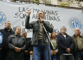 La CGT marchó en defensa de la industria nacional y cuestionó al Gobierno