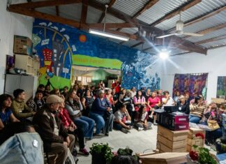 Promueven el compostaje domiciliario con charlas y entrega de composteras
