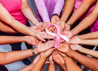 Cáncer de mamas. Cáritas La Concepción se sumó a la campaña de octubre