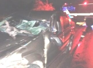 Ruta Provincial 39. Un camión y un auto chocaron cerca del cementerio Jardín de Paz
