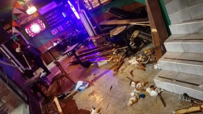 pagina 7 Un entrepiso se desplomó durante un cumpleaños - copia