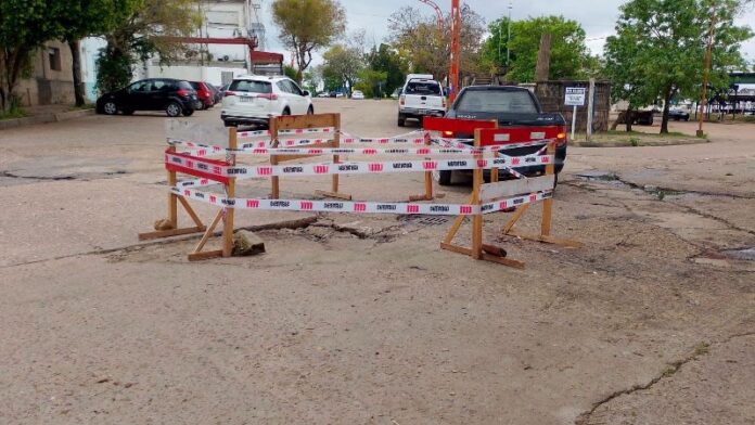 pagina Un hundimiento en avenida Paysandú vuelve a exponer el estado de la zona portuaria 2